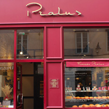 罗阿纳 Pralus 普阿鲁斯巧克力店的面包最好吃