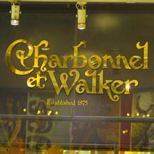 一个世纪前就坐落于伦敦皇家拱廊的 Charbonnel et Walker 巧克力店