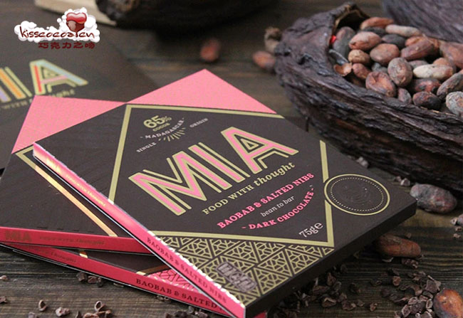 MIA 米娅
猴面包树和盐屑
65%可可含量黑巧克力 MIA 米娅
猴面包树和盐屑
65%可可含量黑巧克力